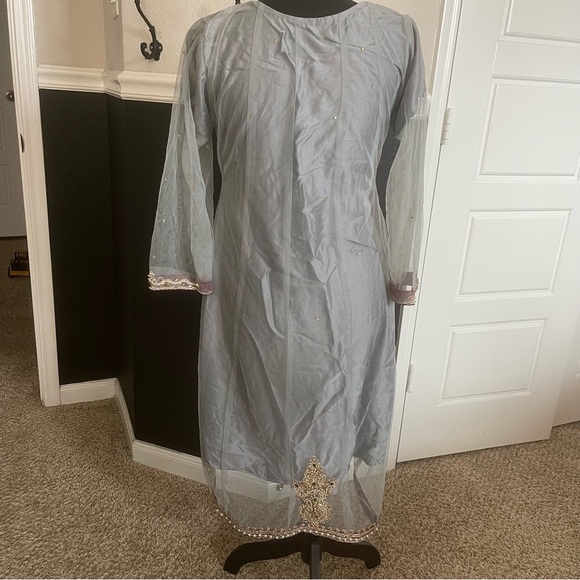 Handmade Beaded Embroidered Dress Pakistani Indian Bollywood Wear Party wear 3pc - Picture 4 of 7